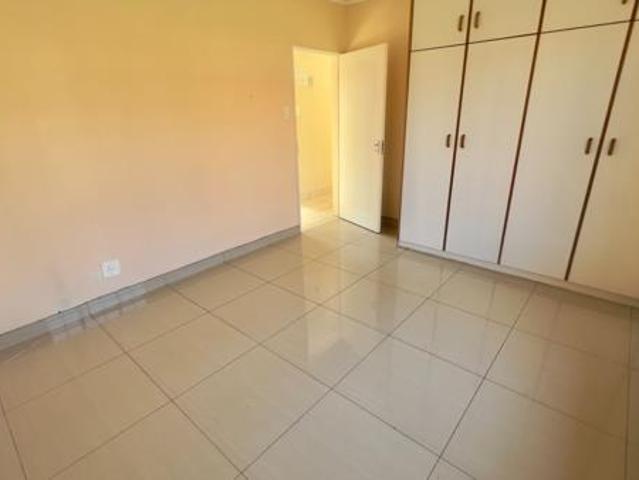 Townhouse for rent in Umgungundlovu, Kwazulu-natal