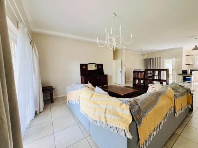 Townhouse for rent in Umgungundlovu, Kwazulu-natal