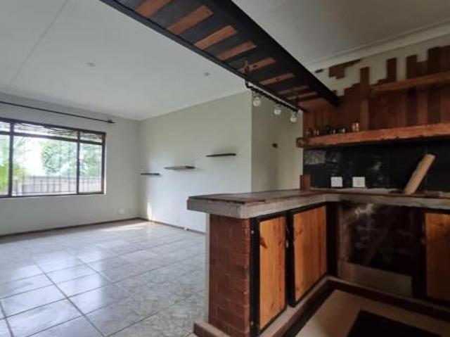 Townhouse for sale in Umgungundlovu, Kwazulu-natal