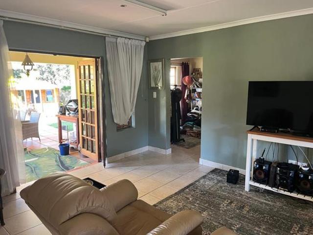 Townhouse for sale in Umgungundlovu, Kwazulu-natal
