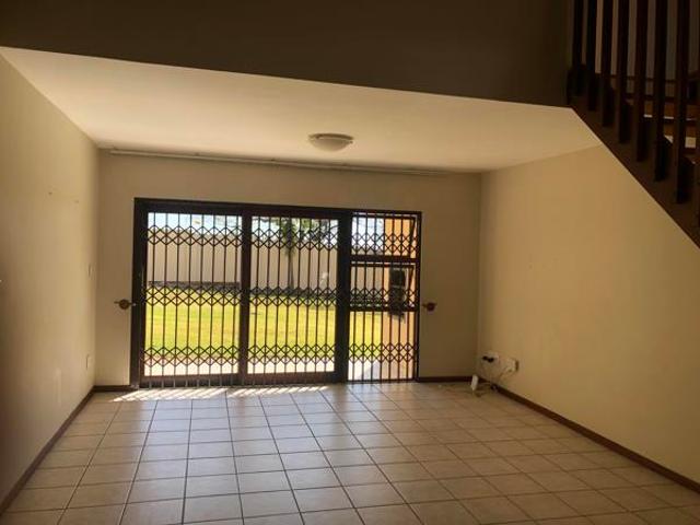 Townhouse for rent in Westonaria, Gauteng