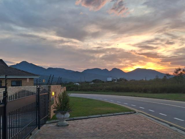 Townhouse for sale in Groot Brak Rivier, Western Cape