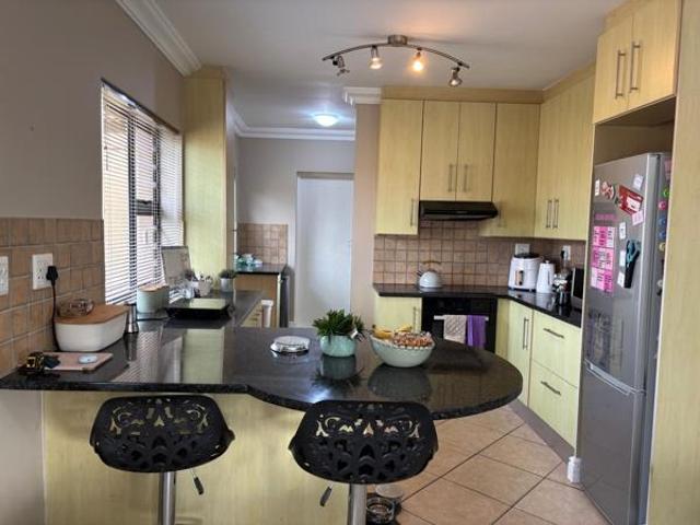 Townhouse for rent in Eastern Cape