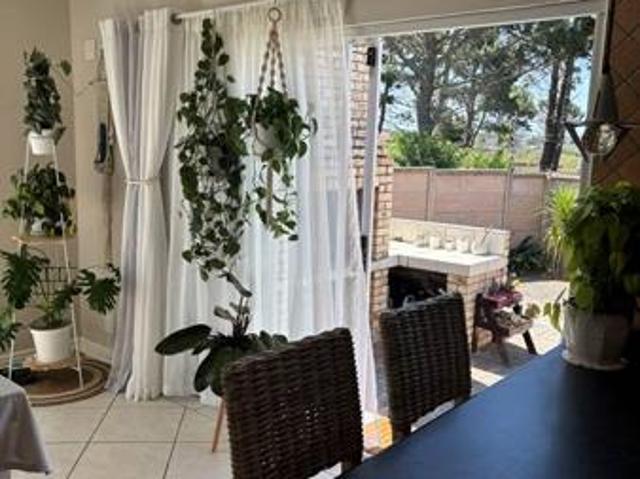 Townhouse for sale in Nelson Mandela Bay Ward 18, Nelson Mandela Bay Metropolitan Municipality