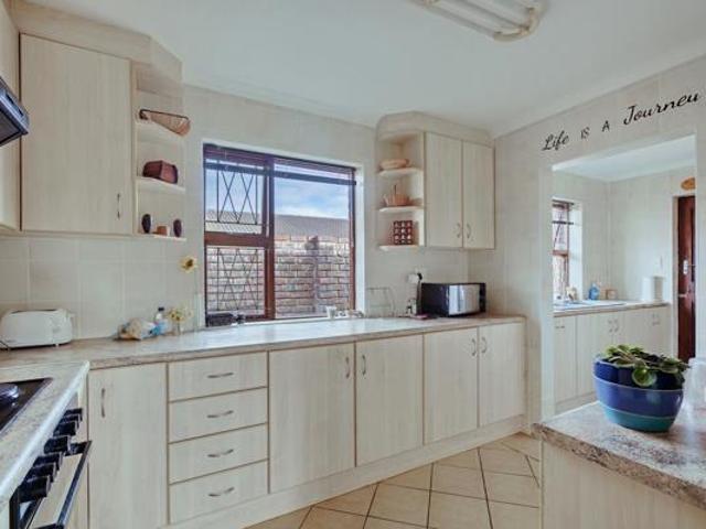 Townhouse for sale in Eastern Cape