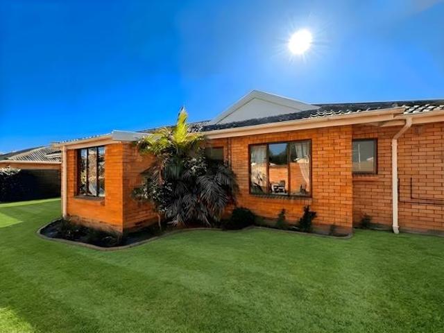 Townhouse for sale in Eastern Cape