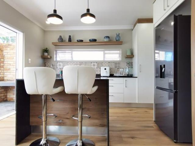 Townhouse for sale in Eastern Cape