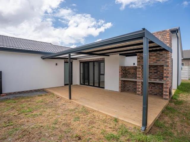 Townhouse for sale in Eastern Cape