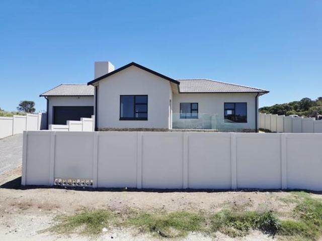 Townhouse for sale in Port Elizabeth, Eastern Cape