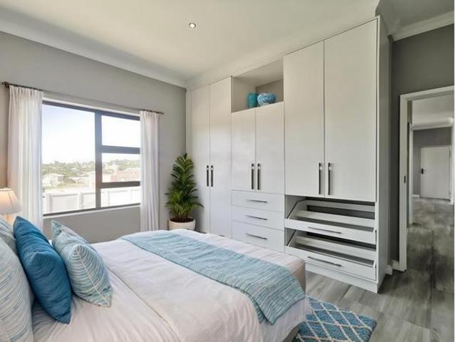 Townhouse for sale in Eastern Cape