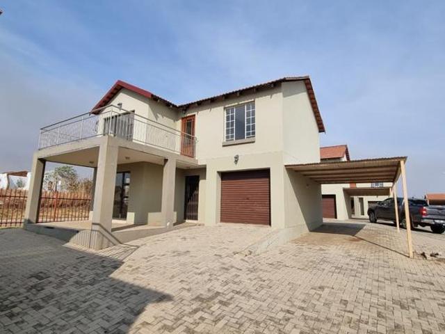 Townhouse for sale in Ehlanzeni, Mpumalanga