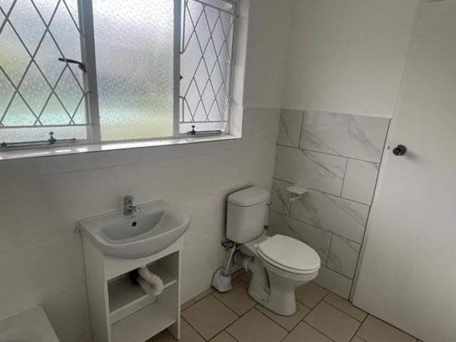 Townhouse for rent in Vosloorus, Gauteng