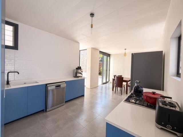 Townhouse for rent in Waterkloof, Gauteng