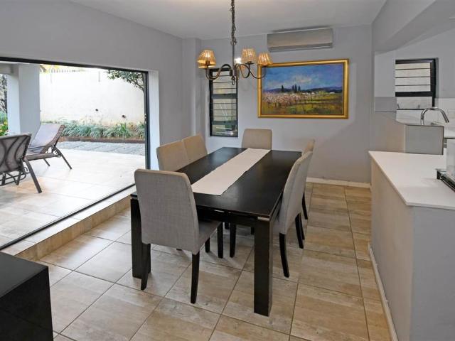 Townhouse for sale in Johannesburg, North & Sandton
