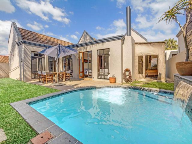 Townhouse for sale in Alexandra, Gauteng