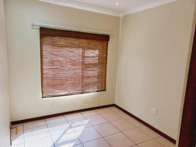 Townhouse for rent in Ugu District Municipality, Kwazulu-natal