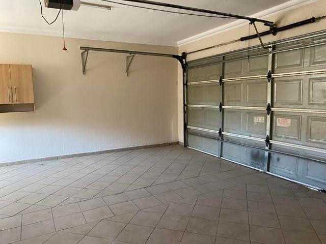 Townhouse for sale in Sedibeng, Gauteng