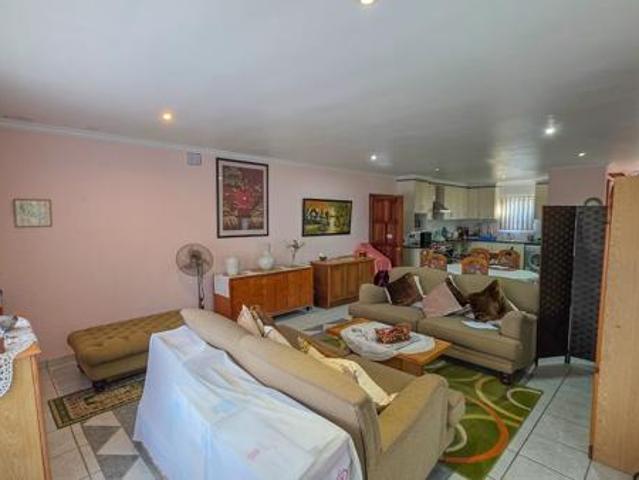 Townhouse for sale in Ugu District Municipality, Kwazulu-natal