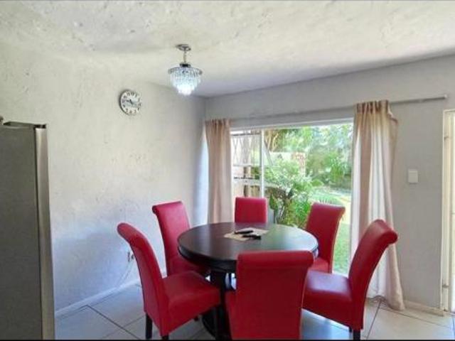 Townhouse for sale in Ugu District Municipality, Kwazulu-natal