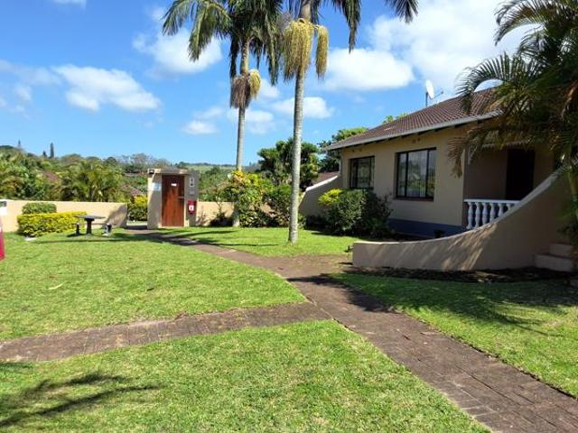 Townhouse for sale in Margate, Hibiscus Coast Local Municipality