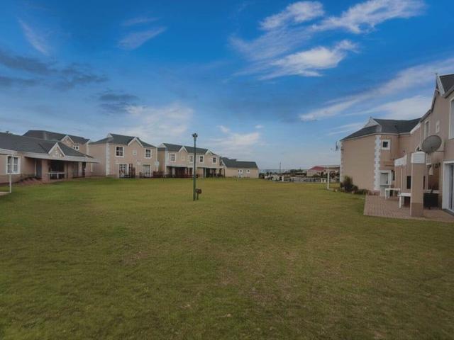 Townhouse for sale in Cape St Francis, Eastern Cape
