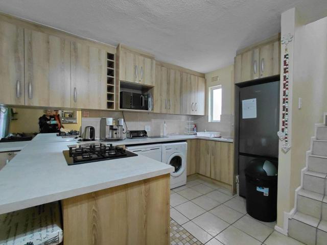 Townhouse for sale in Cape St Francis, Eastern Cape