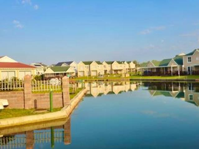 Townhouse for sale in Cape St Francis, Eastern Cape