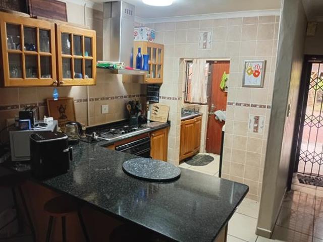 Townhouse for sale in UMhlathuze Municipality, Kwazulu-natal