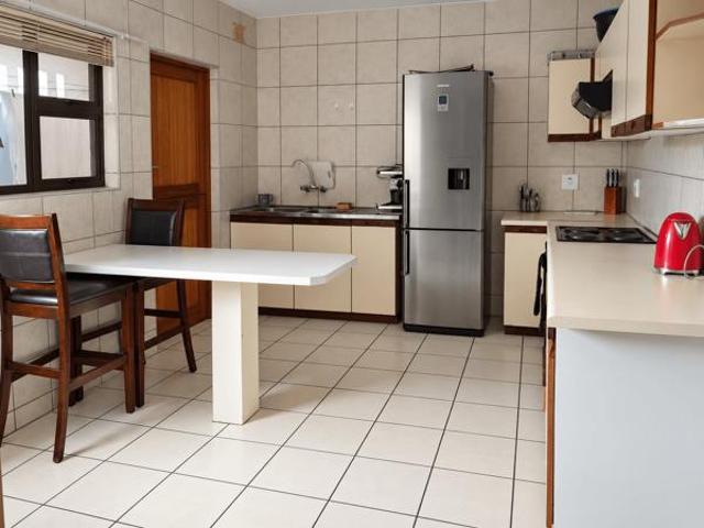 Townhouse for rent in Richards Bay, uMhlathuze Local Municipality
