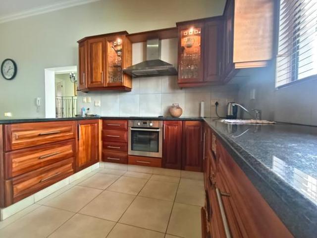 Townhouse for sale in UMhlathuze Municipality, Kwazulu-natal