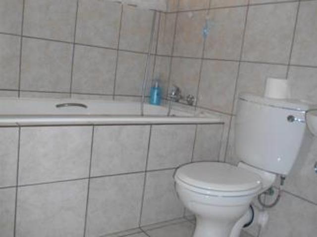 Townhouse for sale in Klerksdorp, Matlosana Local Municipality