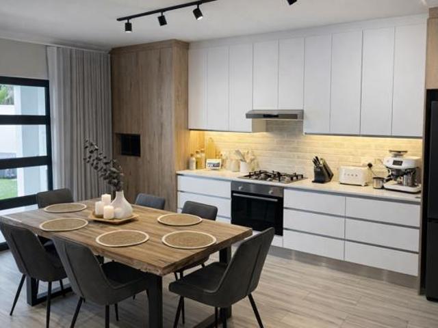 Townhouse for sale in Cape Town, Western Cape