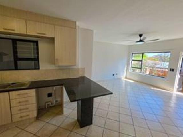 Townhouse for rent in Waterkloof, Gauteng