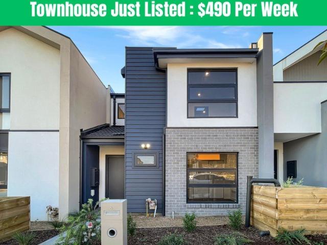 Townhouse for rent in Camerons Creek, Victoria