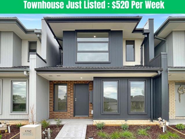 Townhouse for rent in Camerons Creek, Victoria