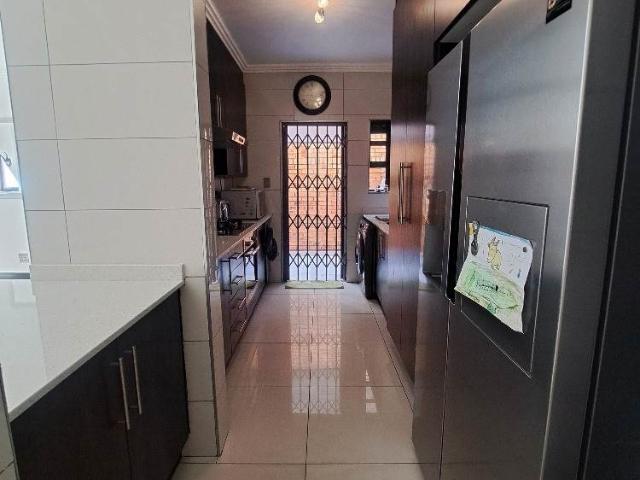 Townhouse for sale in Ekurhuleni, Gauteng
