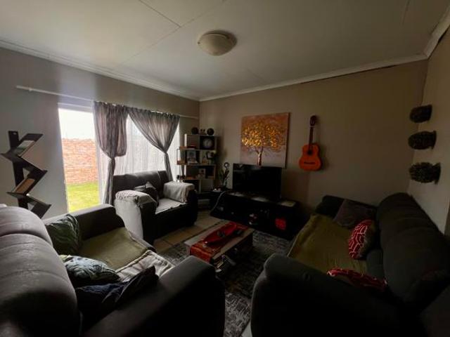 Townhouse for sale in Bloemfontein, Free State