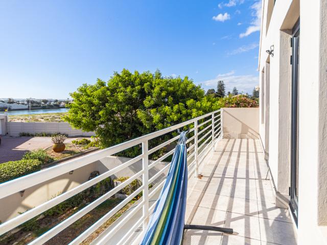 Townhouse for sale in Cape Town, Western Cape