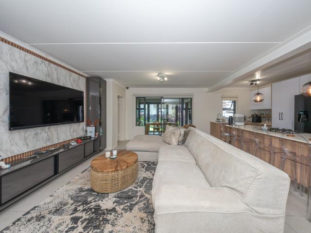 Townhouse for sale in Ekurhuleni, Gauteng