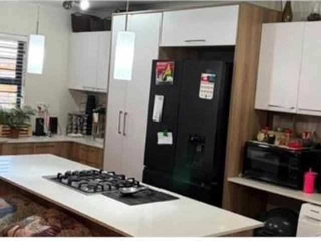 Townhouse for rent in Ekurhuleni, Gauteng
