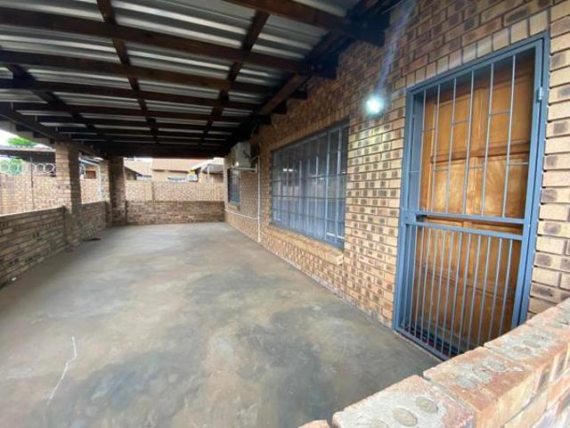 Townhouse for sale in Potgietersrus, Limpopo