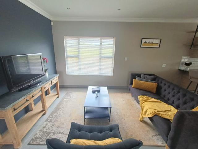 Townhouse for sale in Waterkloof, Gauteng