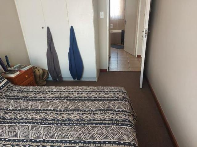 Townhouse for rent in Waterkloof, Gauteng