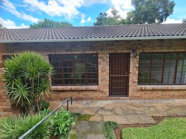 Townhouse for sale in Umgungundlovu, Kwazulu-natal