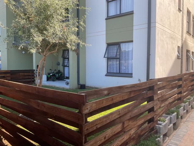 Townhouse for sale in Waterkloof, Gauteng