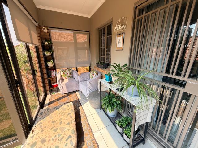 Townhouse for sale in Waterkloof, Gauteng