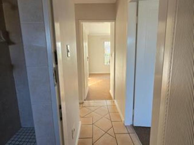 Townhouse for rent in Waterkloof, Gauteng