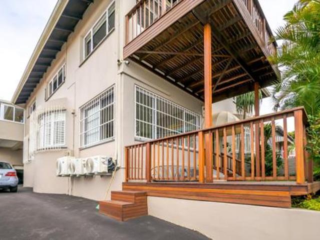 Townhouse for sale in Seaview, Kwazulu-natal