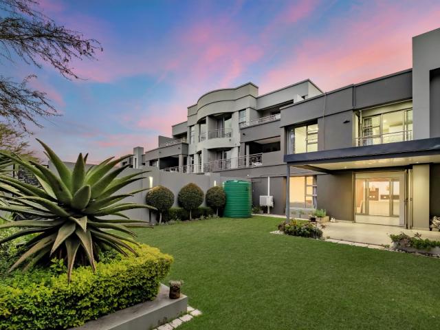 Townhouse for rent in Alexandra, Gauteng