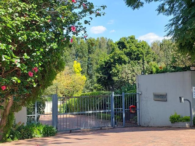Townhouse for rent in Alexandra, Gauteng